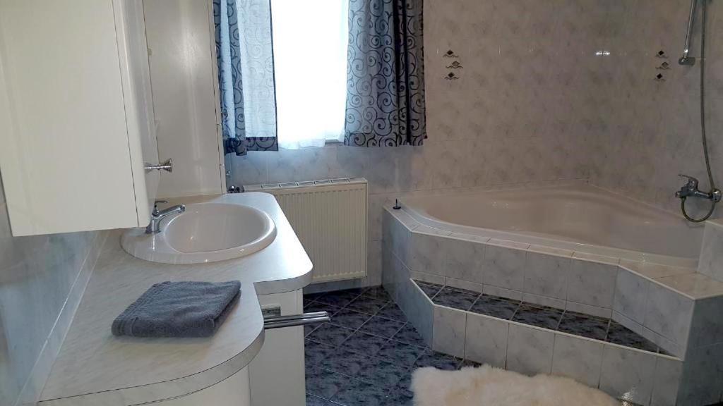 Ferienwohnung Kathrin Mariahof Extérieur photo